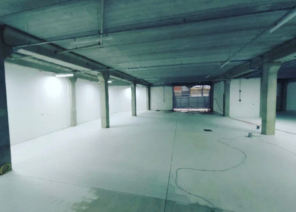 Oficina Honda - Preparação e Pintura Epóxi em Todo o Galpão